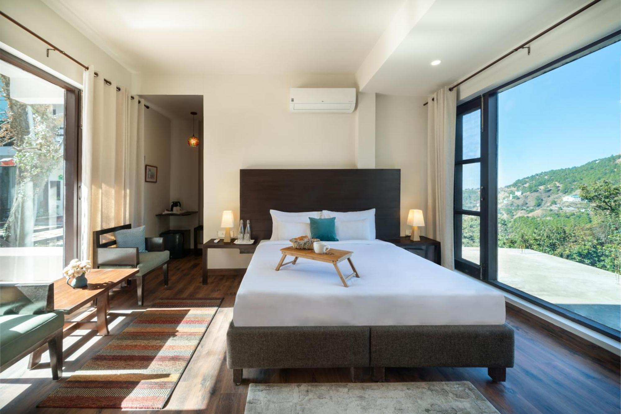 Woodsmoke Retreat Hotel Shimla Exterior photo
