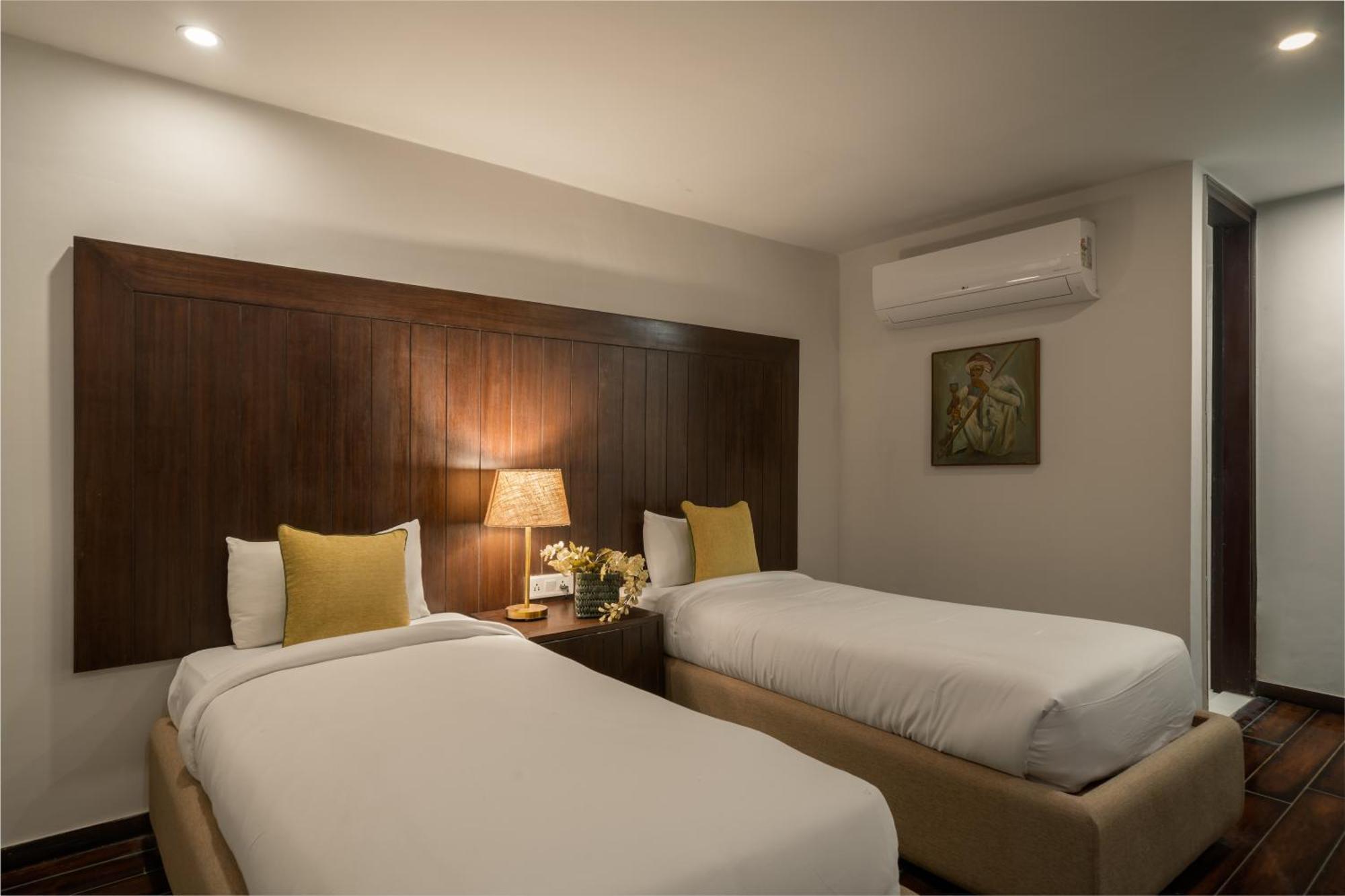 Woodsmoke Retreat Hotel Shimla Exterior photo