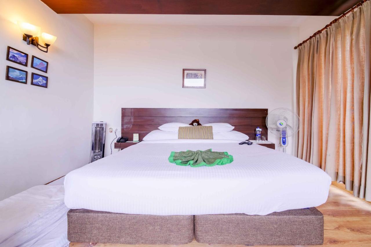 Woodsmoke Retreat Hotel Shimla Exterior photo
